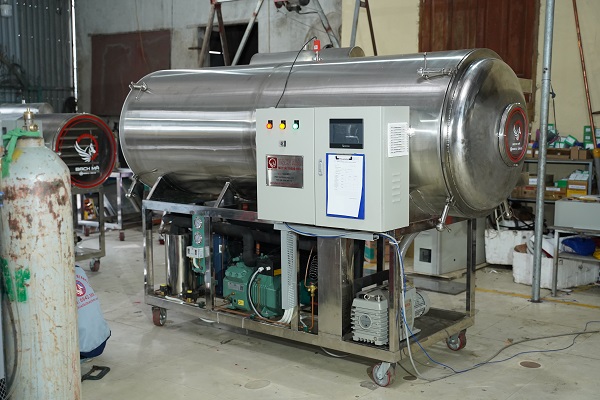 Máy sấy thăng hoa 30kg/mẻ (WHFD-30)